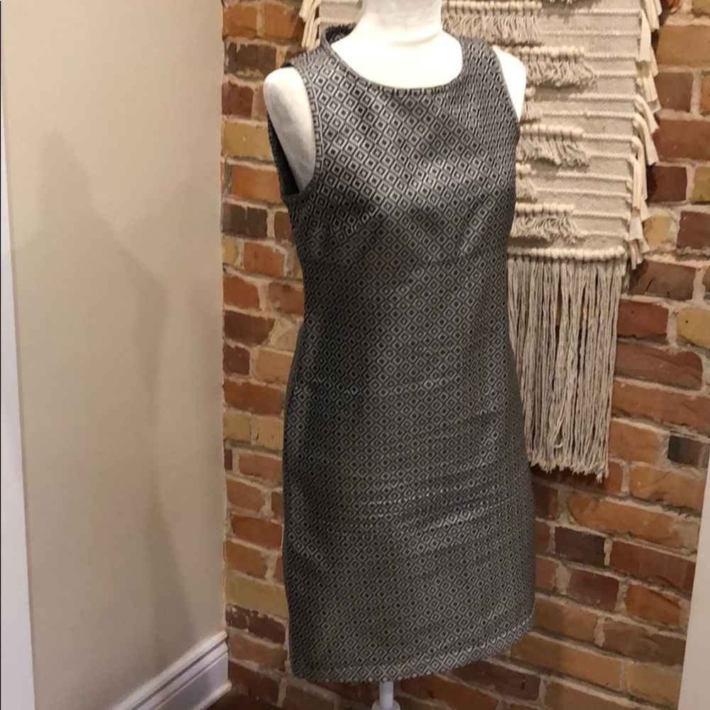 Max Mara black and white shift dress